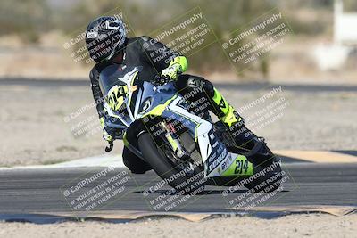 media/Nov-02-2025-CVMA (Sun) [[337aff29ab]]/Race 11-Amateur Supersport Open/